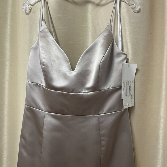 Hailey Paige Occasions Silver Bridesmaid/Event Dress Size 12 Never Worn - Picture 4 of 8